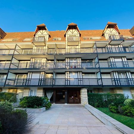 Le Petit Ecrin De Deauville Exterior foto